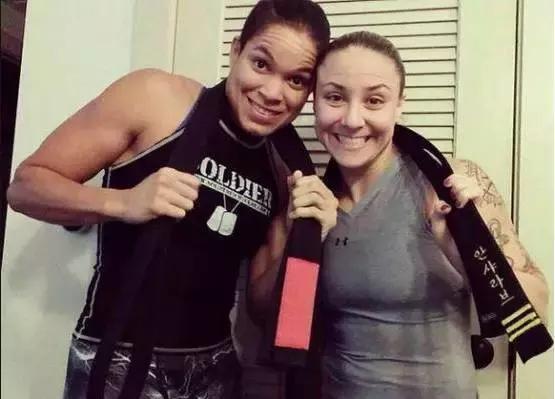 ufc女选手为什么男性化,ufc为什么女子排名这么高