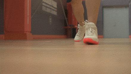 天空才是极限扣篮,superfly2017low对比fly2