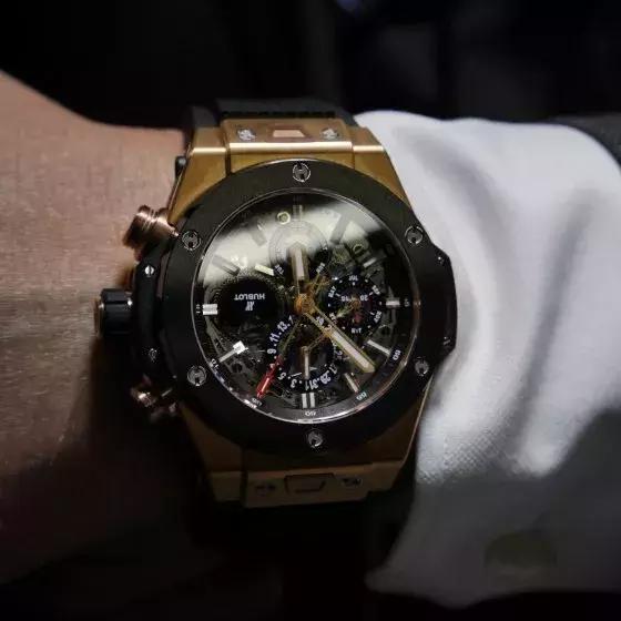 最便宜的万年历手表,最贵的计时表机械表