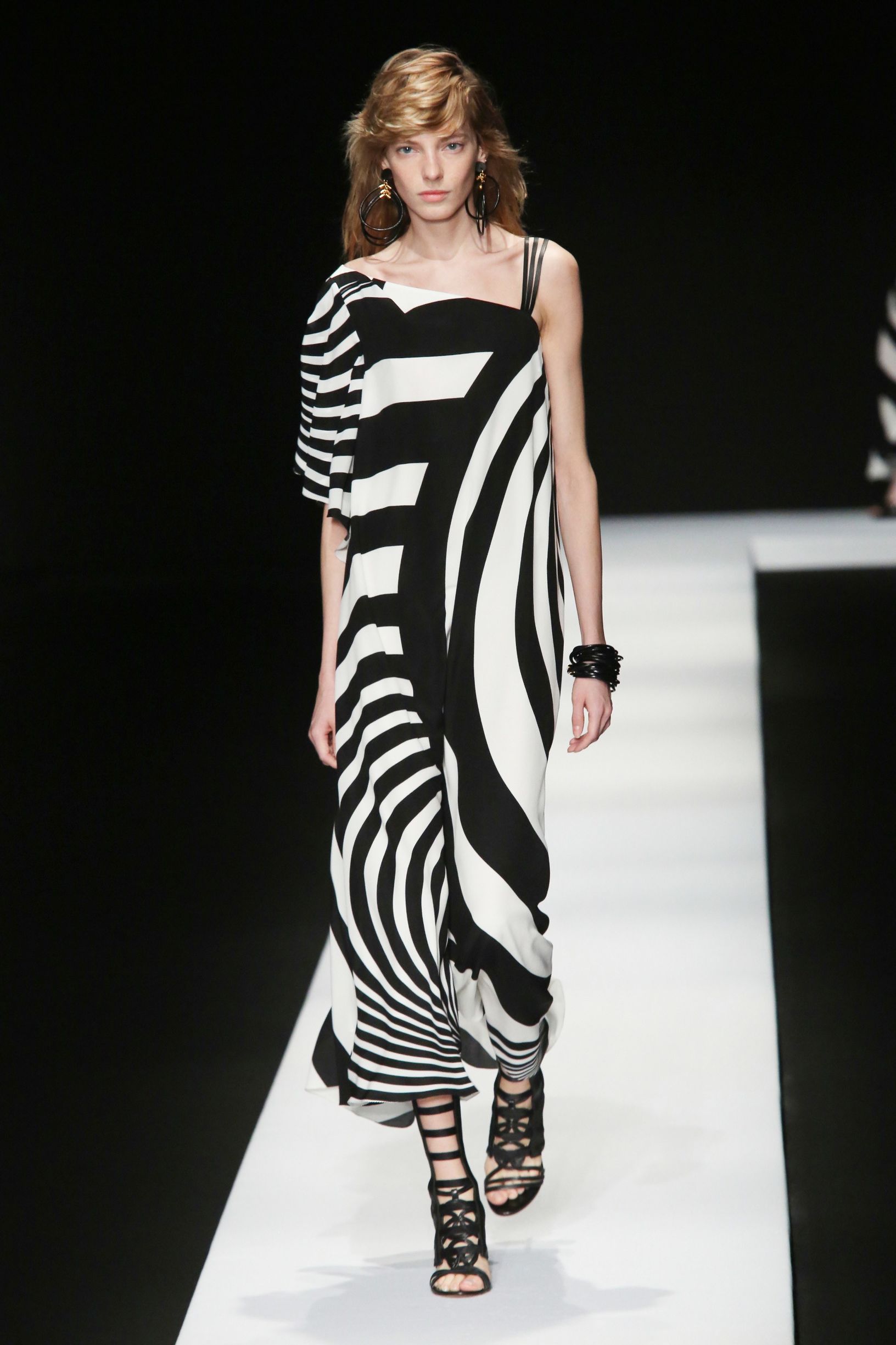 东京时装周t台秀合集,东京时装周memuse