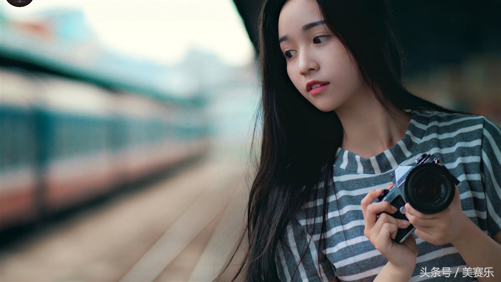 是不是大家都在用单反拍视频,三分钟学会用单反拍视频