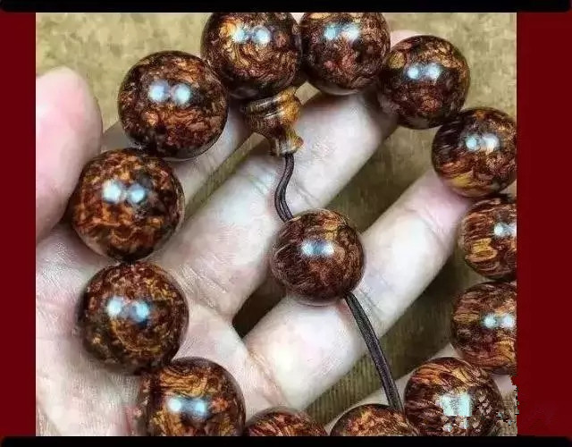 黄花梨怎么鉴定真假图解,海南黄花梨的鉴定方法和真假对比