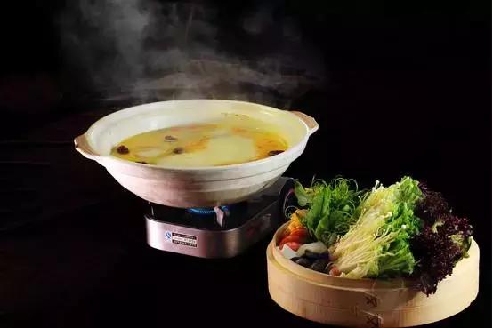 美雪哭了视频完整版,冬天的西岭雪山风景