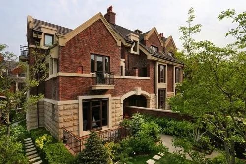 从赔本甩卖到拿地王,万科在大连是怎么想的?