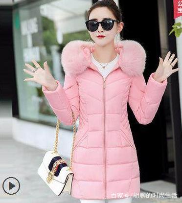 洋气保暖棉衣女减龄时尚,中长款洋气时髦棉衣亮色