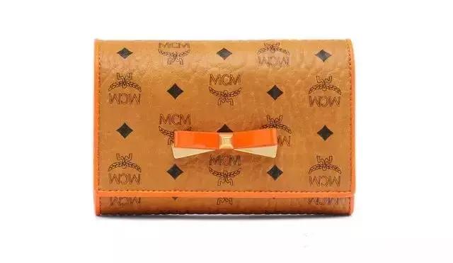 mcm韩国免税店官网价格表,mcm韩国代购比国内一般便宜多少