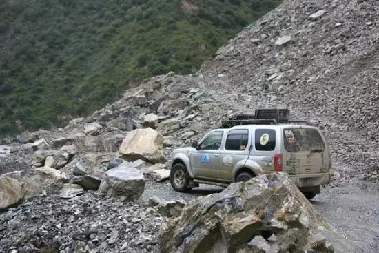 五菱神车跑川藏线,五菱神车穿越川藏线