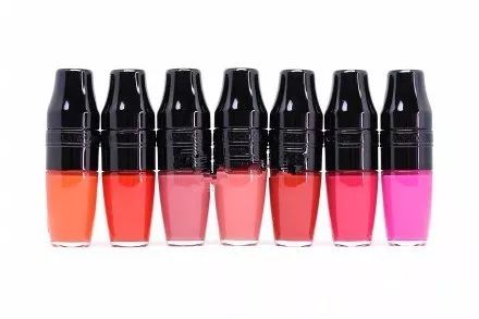 这十大鸡肋彩妆别说你还在用,10件化妆好物神器