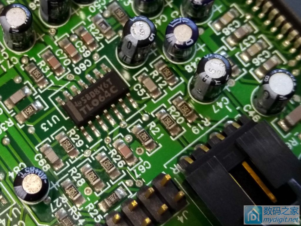 创新soundblaster5.1外置声卡,创新soundblasterawegold声卡