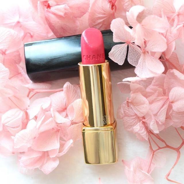 新手必看5大颜值裸妆,用什么能画出自然裸妆