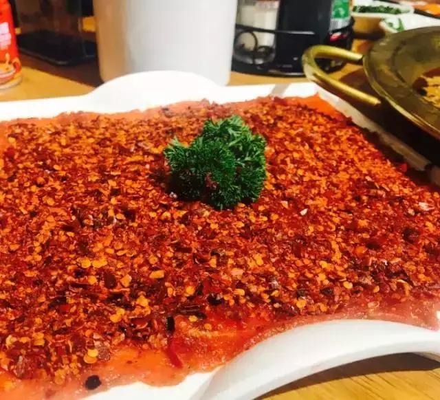 天冷了，一家一家吃起来，这些大连今年新开的网红火锅店