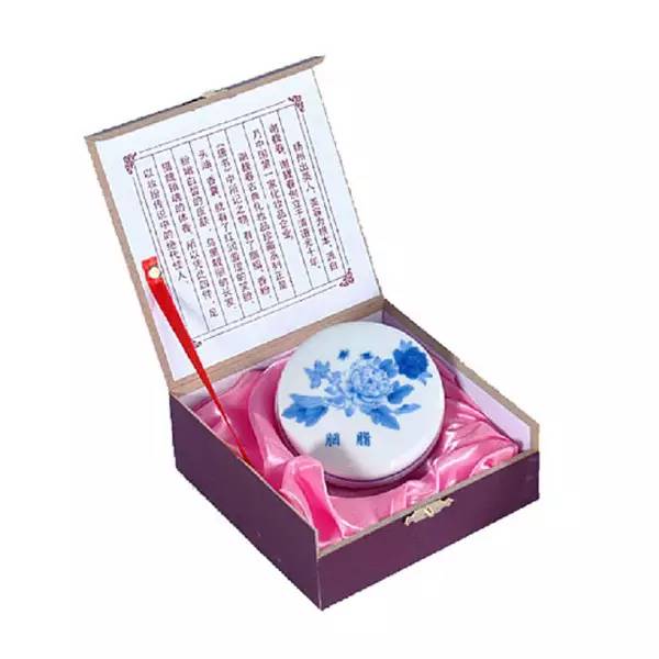 别只盯国际大牌了！这17款国产单品平价好用还能上天！