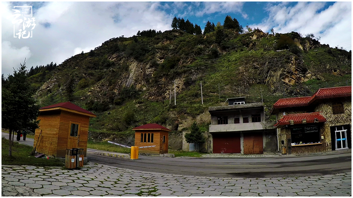 川西小环线4天自驾最佳红叶路线,川西红叶