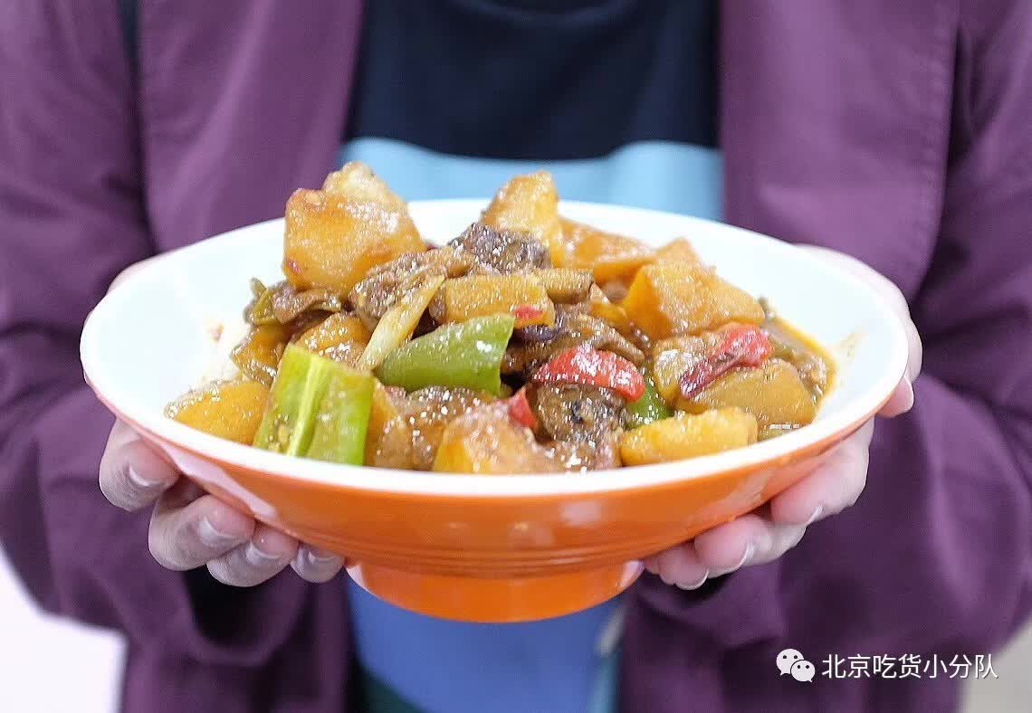 首经贸最大的食堂是什么,首都经贸大学第一食堂