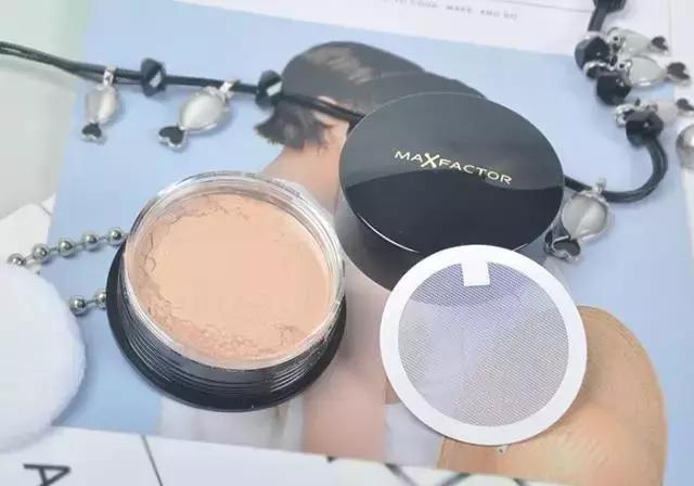 学生平价定妆散粉10元左右,哪款散粉定妆控油还平价好用