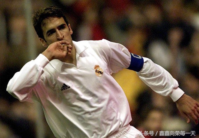 最强十大绿茵王子,足坛十大绿茵王子