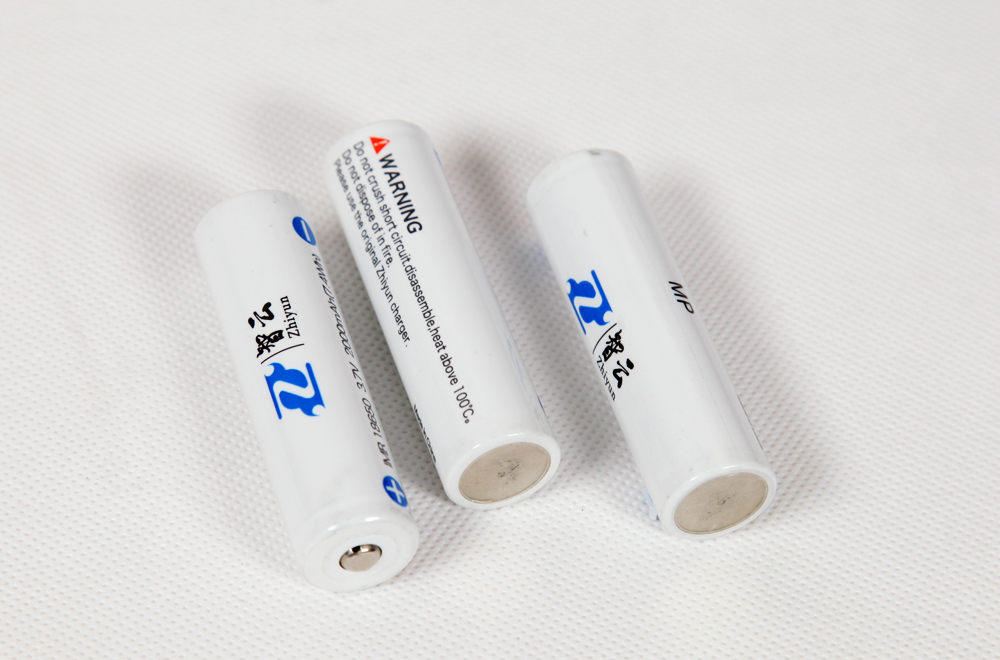 云鹤2手持稳定器拍摄视频,云鹤2稳定器电子跟焦器怎么用