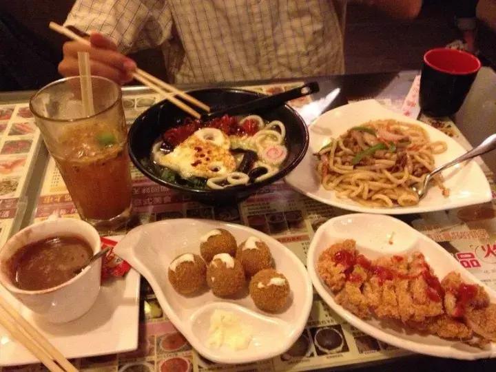 清远的街道,清远市清新第一美食街