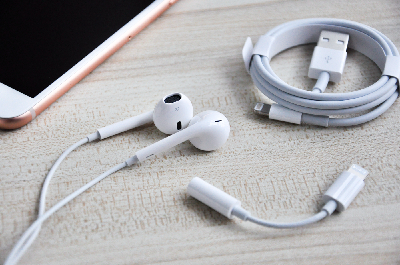 买不起的iphone,iphonex比较iphone8