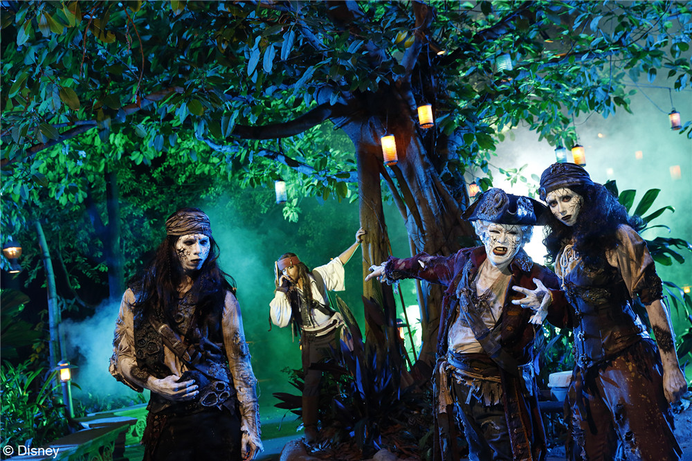 万圣节去香港迪士尼双人套餐,香港迪士尼万圣节主题乐园