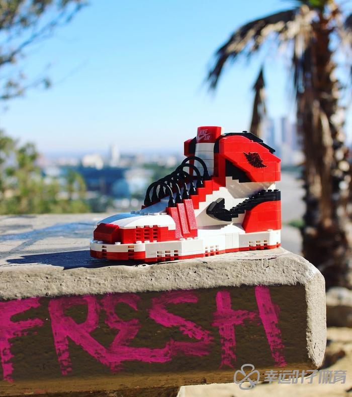 花式撸鞋?原来现在玩鞋都那么烧脑