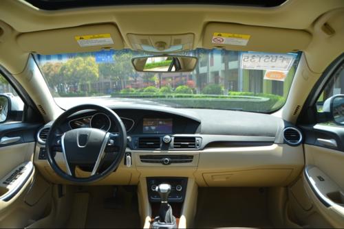 荣威混动550,荣威550简介