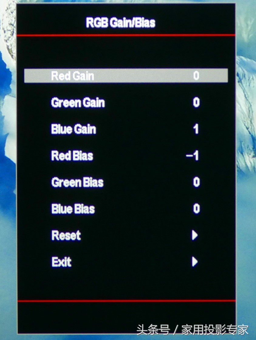 奥图码dlp4k激光投影机,奥图码uhd620深度测评