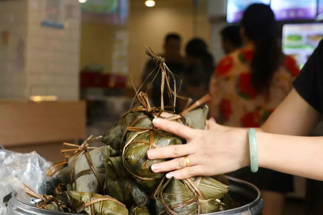 十大最难排队小馆子,好吃到爆的的十家小店