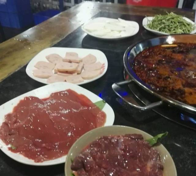重庆最地道的火锅有哪一家,重庆必吃的10家火锅