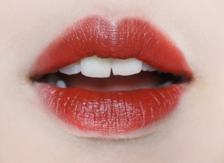 今年秋冬最显白的口红种草必备,秋冬显白口红色号推荐