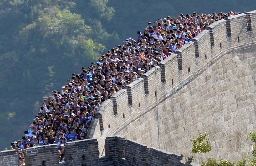 度蜜月一般是在订婚还是结婚,度蜜月是婚后就要去吗