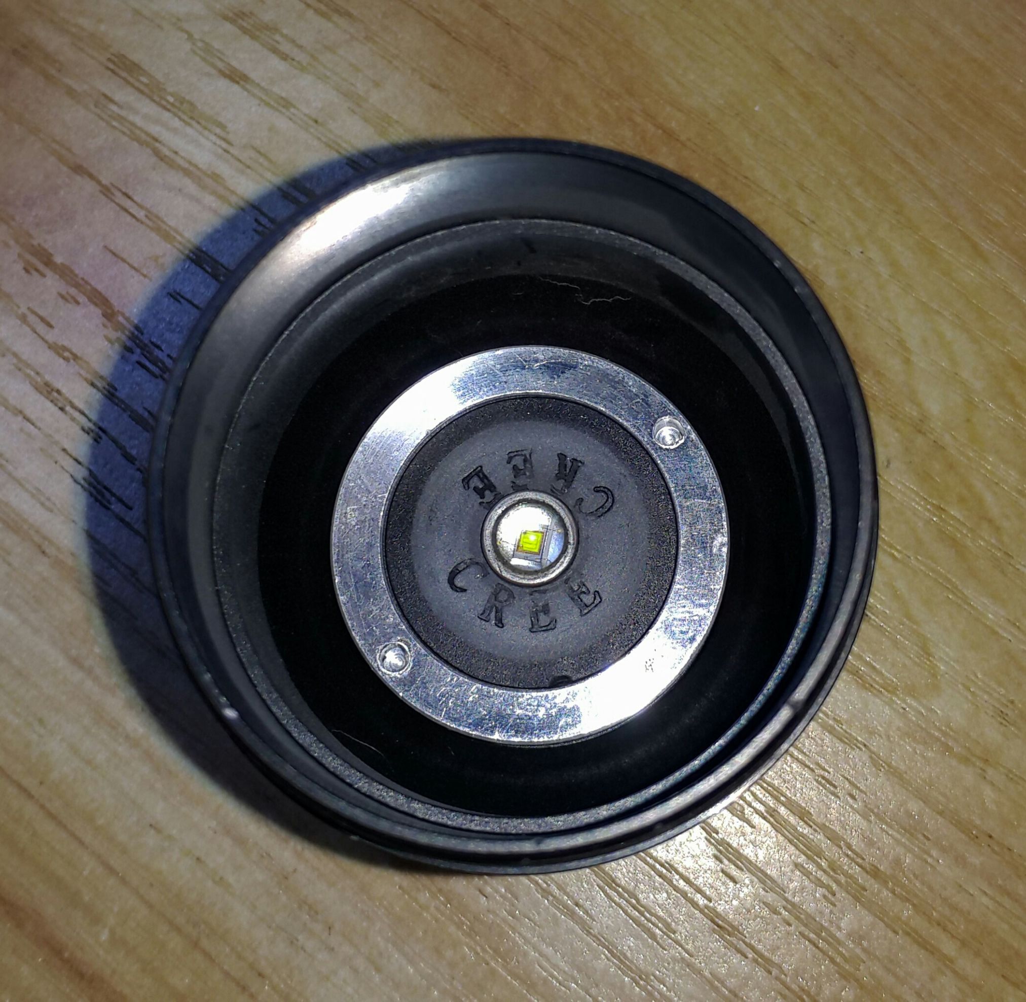 神火远程强光手电筒c8价格,神火手电筒c8-m如何拆卸