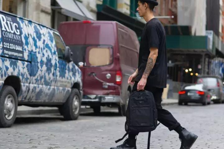 visvim双肩包哪一家做得好,visvim商务手提包