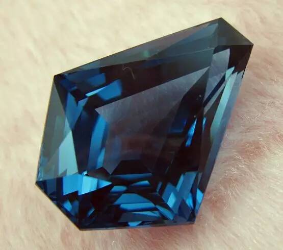 价值连城的极品石头,极品罕见石头图片大全