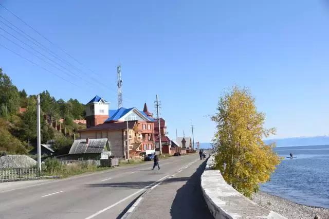 坐火车穿越俄罗斯西伯利亚,欧洲火车途经小镇