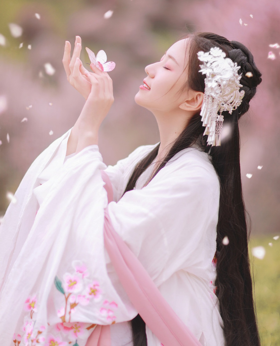 她，是不遇的传说