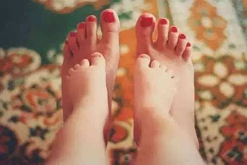 钟丽缇为生四胎有多努力,钟丽缇喝苏打水