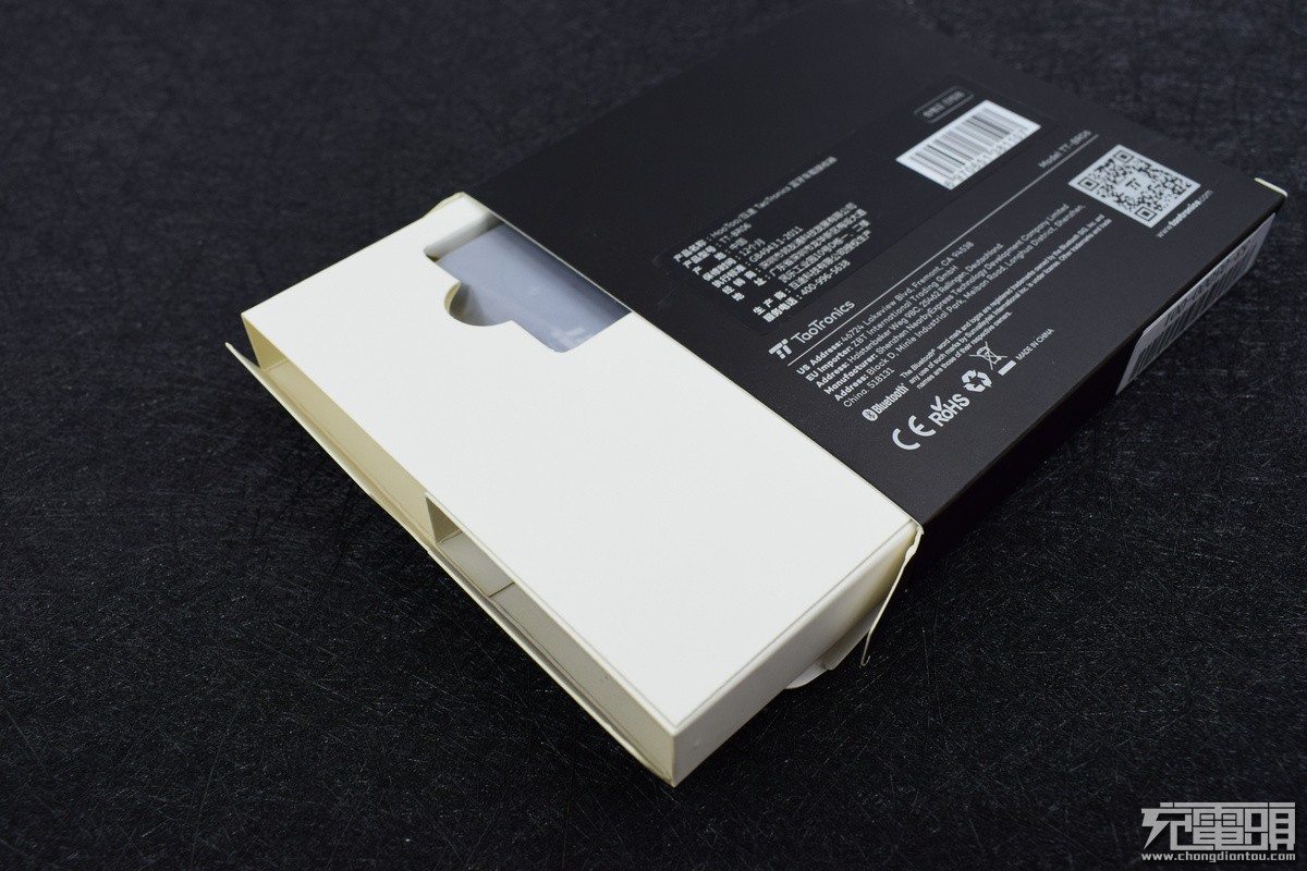 iPhone取消3.5音频接口，有线的重生——VAVA车载蓝牙接收器体验