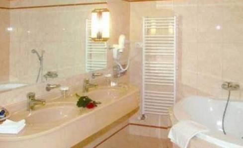 卫生巾的八大错误用法,卫生巾六大误区