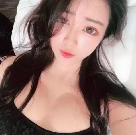 ins网红p图炫富,整容网红摆拍事件