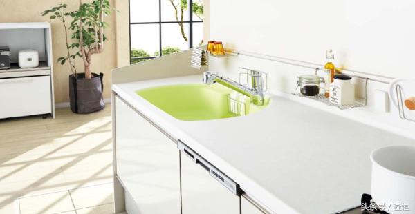 厨房调料瓶如何收纳方便又整洁,你还在为做菜烦恼吗