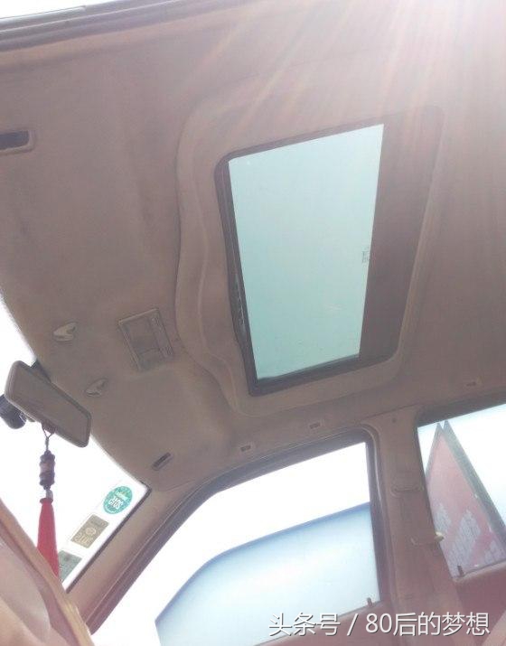 穷人屌丝的乐趣,老旗云割天窗!