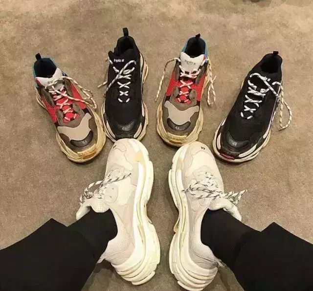 vans和匡威哪双鞋适合入手,VANS老爹鞋