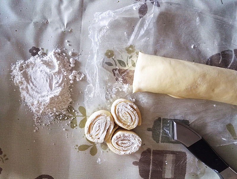 在家怎么把蛋挞做得又简单又好吃,如何做出好吃的蛋挞教程简单易学