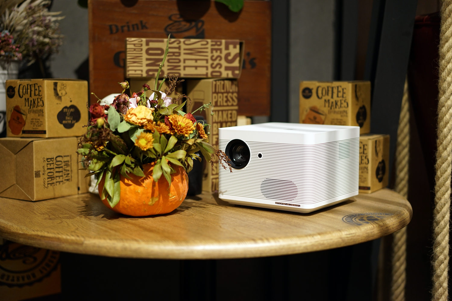 暴风max6无屏电视价格,打造家庭私人影院