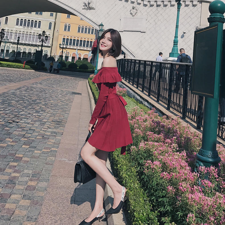 穿高腰裤肚子就胀怎么回事,穿高腰裤小腹凸起