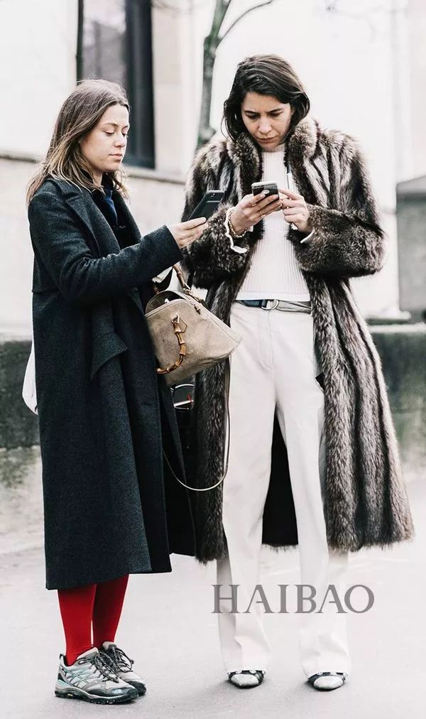 vans和匡威哪双鞋适合入手,VANS老爹鞋