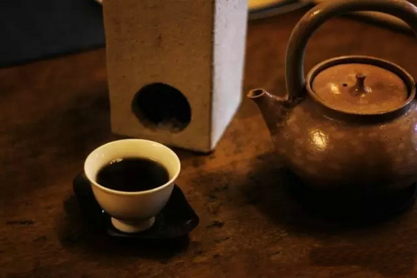 临床发现：普洱茶对痛风有积极作用