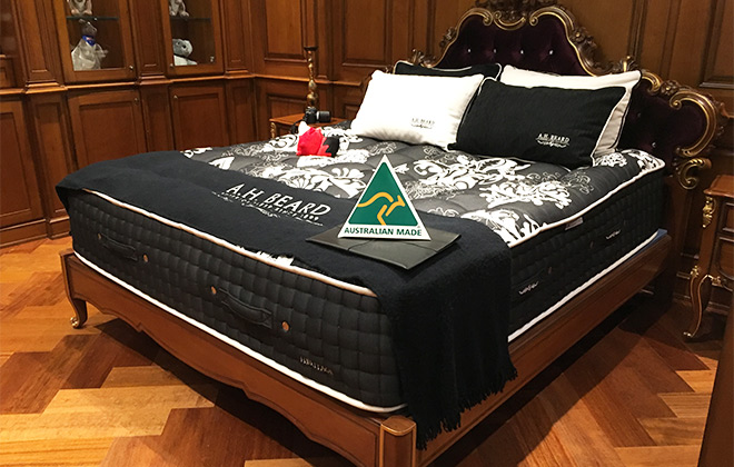 美国原装进口床垫手工制作图片,纯手工打造床垫