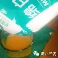 不用榨汁机怎么榨果汁最简单,不用榨汁机榨果汁的方法